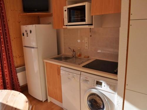 Charmant studio avec terrasse sud, animaux admis, parking in La Chapelle-d'Abondance