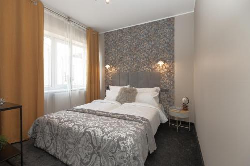 2 twin beds