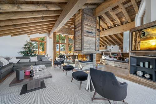 COSTON – Chalet d’exception - Piscine Sauna Espace Bien-être – 14 pers. Courchevel Village