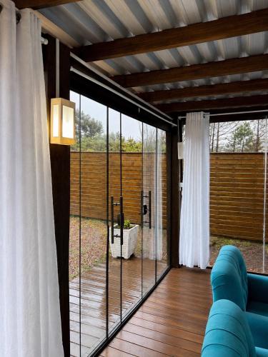 Deck com hidromassagem junto a natureza in Mampituba
