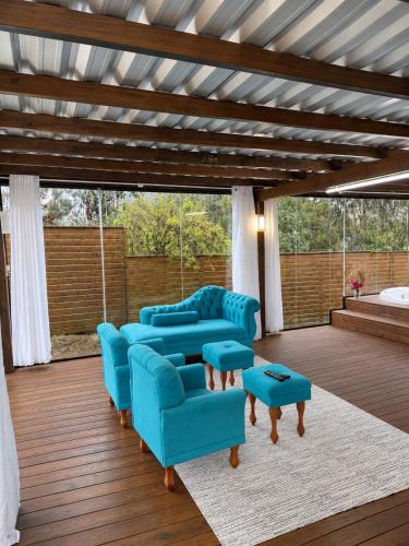 Deck com hidromassagem junto a natureza in Mampituba