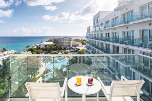 Hôtel Sonesta Maho Beach Resort & Casino St. Maarten 4*, Séjour Antilles, Saint-Martin par Ôvoyages