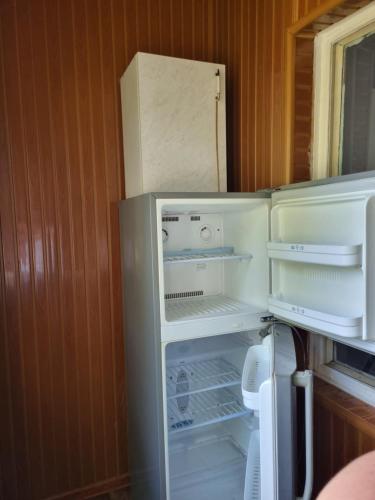 Айтеке би дом 30 кв 27 (Аитеке би дом 30 кв 27) in Taraz