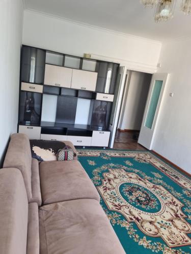 Айтеке би дом 30 кв 27 (Аитеке би дом 30 кв 27) in Taraz