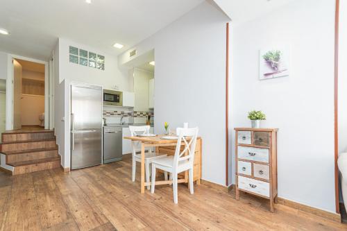 Le blanc Atelier Chamberi