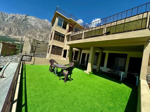 Haider Inn