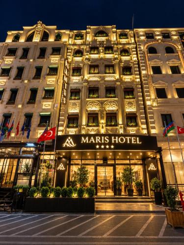 Зовнішній вигляд готелю, Maris Hotel Baku in Баку