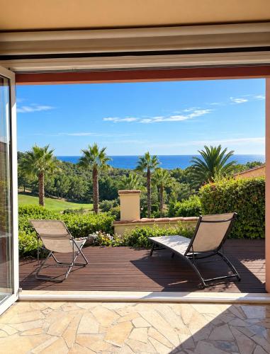 Le hameau piscine & golf domaine privé
