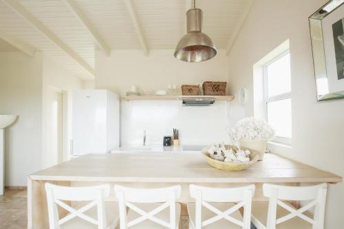 Ocean Breeze Boutique Hotel & Marina in קרלנדייק