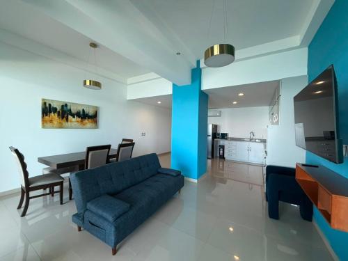 2 bedrooms, 3 beds