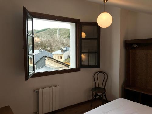  La Casa Del Reloj in Molinaseca