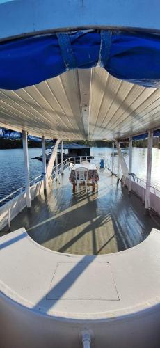 Nas proximidades, Amazonas Eco Tour - Private Jungle Tour, River Tour or Great Adventure TOUR INCLUDED ONLY IN DELUXE  in Beira de Rio