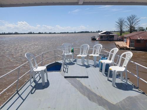 Nas proximidades, Amazonas Eco Tour - Private Jungle Tour, River Tour or Great Adventure TOUR INCLUDED ONLY IN DELUXE  in Beira de Rio
