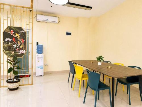 YOHO Hotel in Pasay