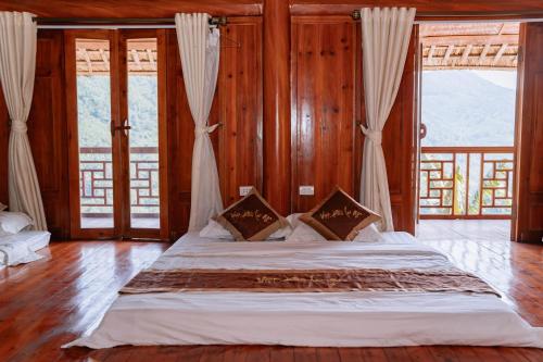 Viet Phu Le Gia Retreat - Hoang Su Phi in Nam Pi