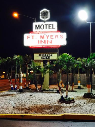 . Fort Myers Inn