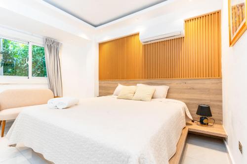 1 queen bed
