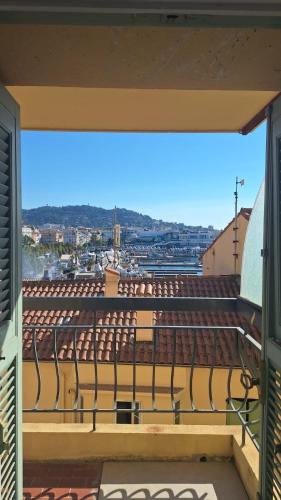 BARRI Apartment with terrace - Port Palais des Festivals