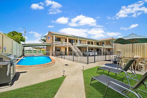 Golden Beach Motor Inn, Caloundra