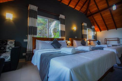 Crimple Cottage by Ceylon Rare Finds in Nuwara Eliya