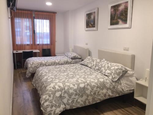 1 double bed