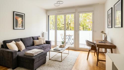 Cosy Flat with Parking, between Versailles and Paris - Location saisonnière - Viroflay