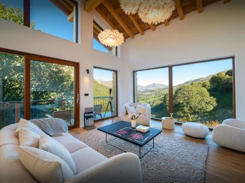 Chalet Artemis - OVO Network