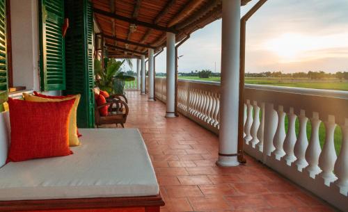 Balcony/terrace, Heron House in Cam Chau