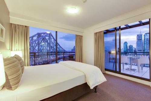 Oakbridge Hotel & Apartments Brisbane