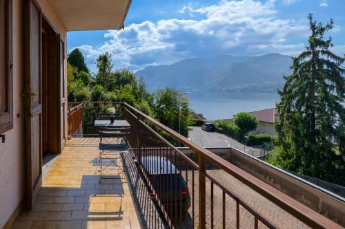 Varenna - Lake Como View - Suite with Parking and Wifi in Varenna
