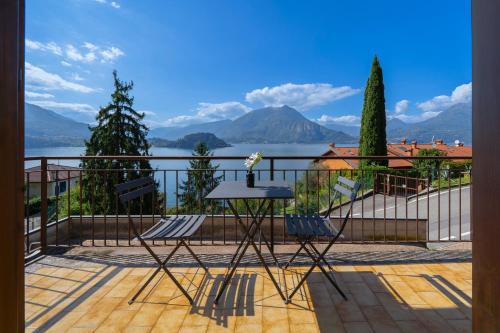 Varenna - Lake Como View - Suite with Parking and Wifi in Varenna