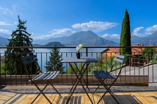 Varenna - Lake Como View - Suite with Parking and Wifi in Varenna