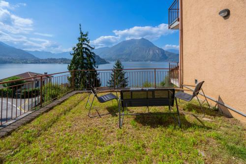 Varenna - Lake Como View - Suite with Parking and Wifi in Varenna