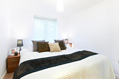 Picture of Borehamwood - Luxury 2 Bed 2 Bath Apartment