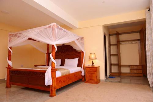 1 queen bed