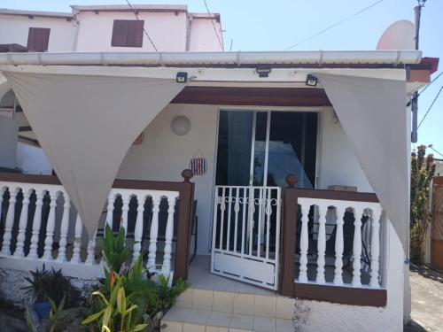 La Petite Bohème Tropicale - Location saisonnière - Basse-Terre