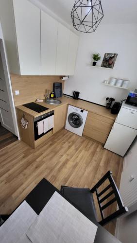 Kitchen, Utulny apartman v centre BB in Banska Bystrica
