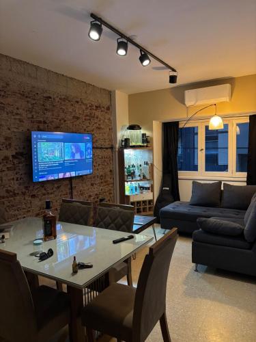 Javi house
