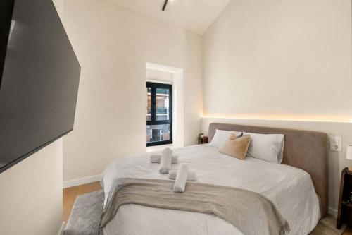 Calle Gordon Modern 1BD City Retreat