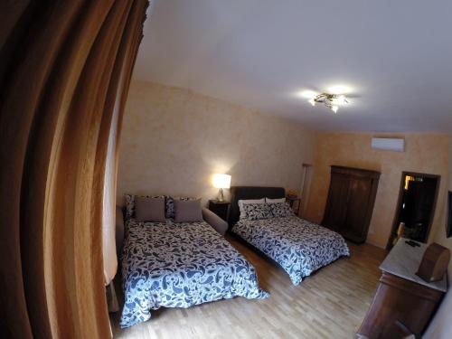 Pantheon Old Suite - image 6