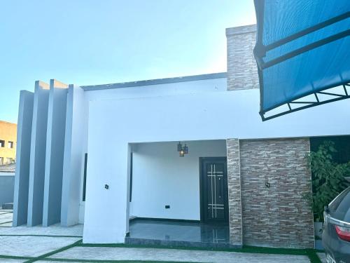 外観, Villa Rouges in ウィネバ