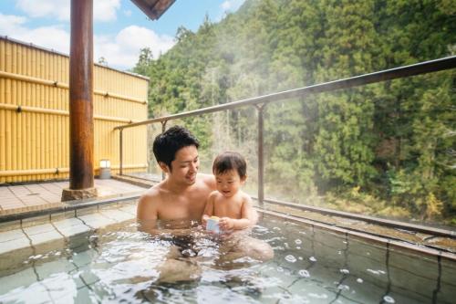 Szabadtéri fürdő, Ryokan Chinsen-Rou in Nantan