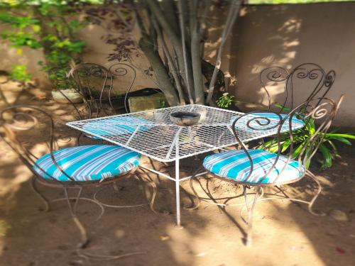 Aed, Woodpecker Guesthouse in Ficksburg
