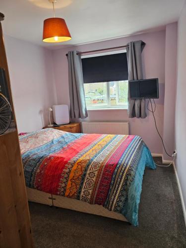 Quiet Room with ensuite in Chippenham