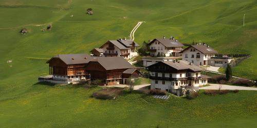 Wirthof Apartments