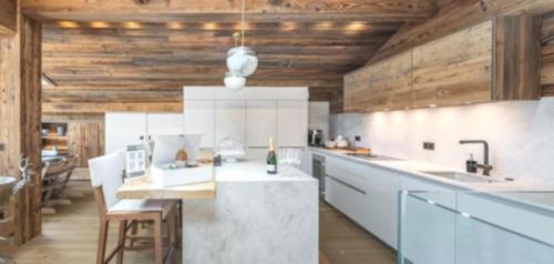 Luxury Apartment • 2 Min to Soldeu Gondola • Sauna