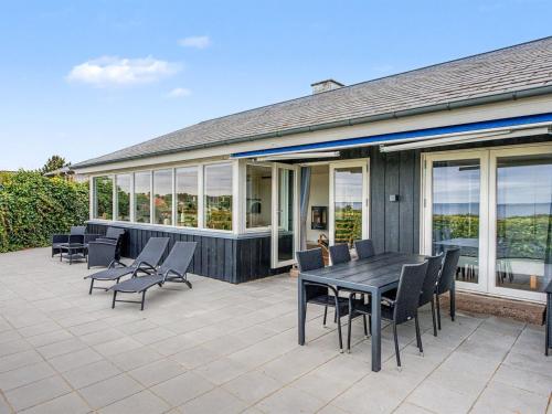  Holiday Home Annalia - 50m from the sea by Interhome in Faaborg