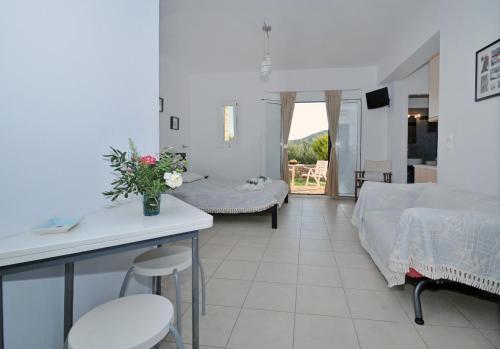  Elea Apartments in Kálamos Kythira