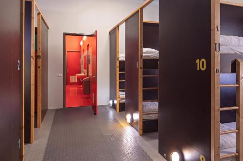 Chambre partagée, mixte, douche, 12 personnes