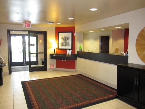 Lobby, Extended Stay America Suites - San Jose - Morgan Hill in Morgan Hill (CA)